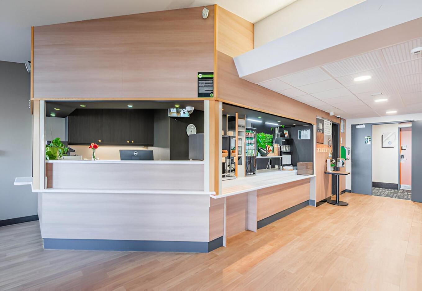 B&B Hotel Strasbourg Aeroport Holtzheim Luaran gambar