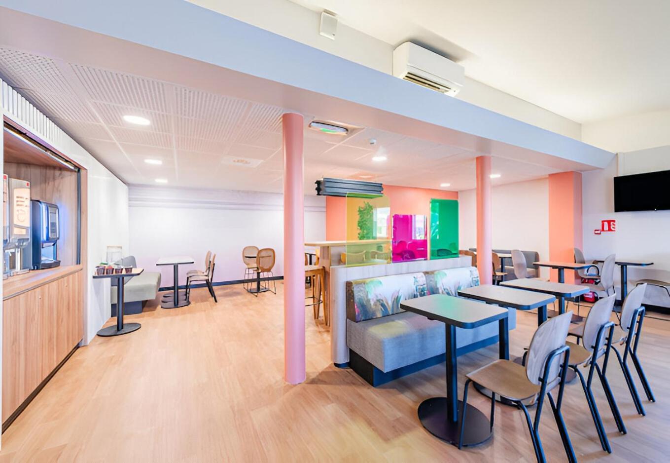 B&B Hotel Strasbourg Aeroport Holtzheim Luaran gambar