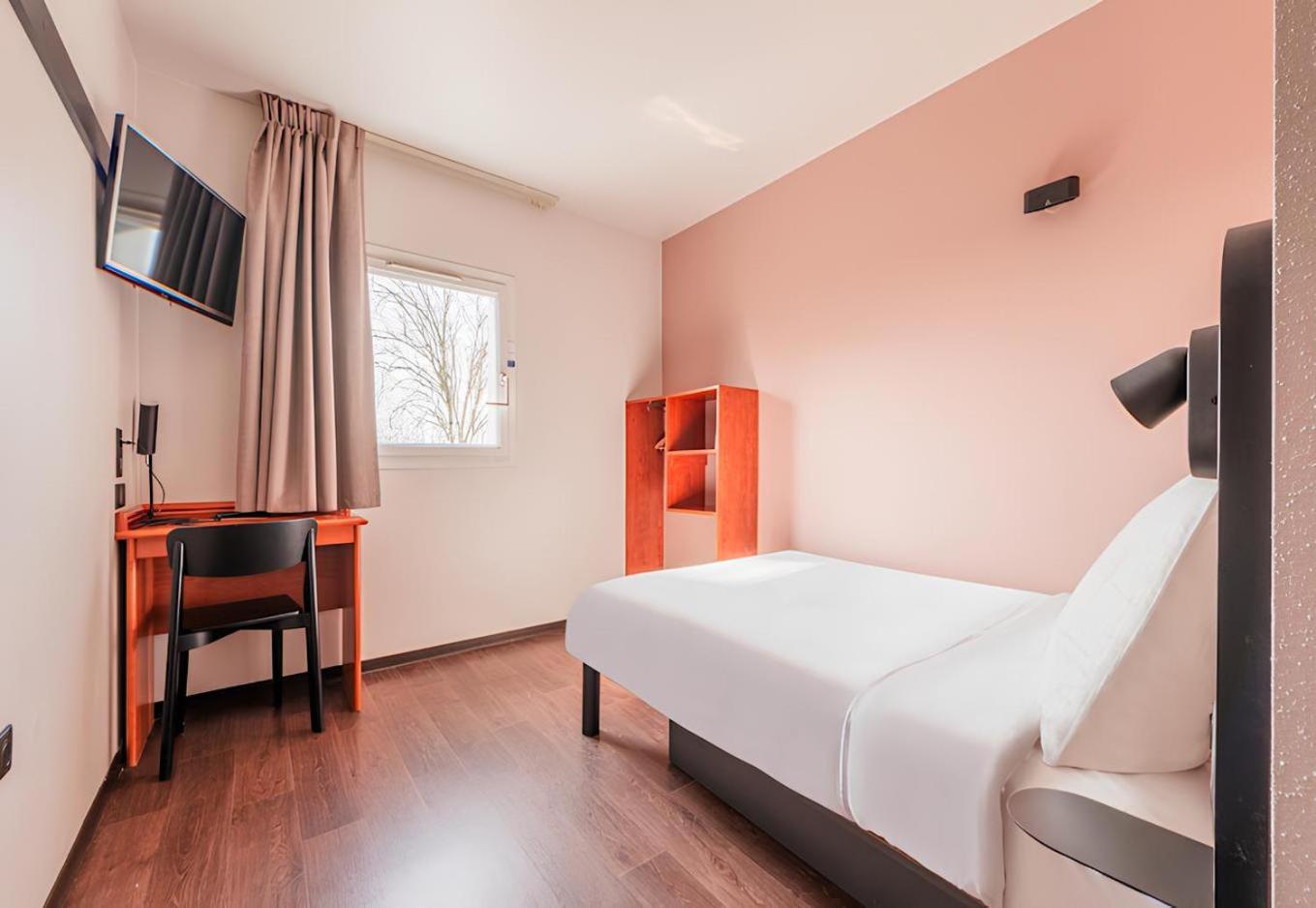 B&B Hotel Strasbourg Aeroport Holtzheim Luaran gambar