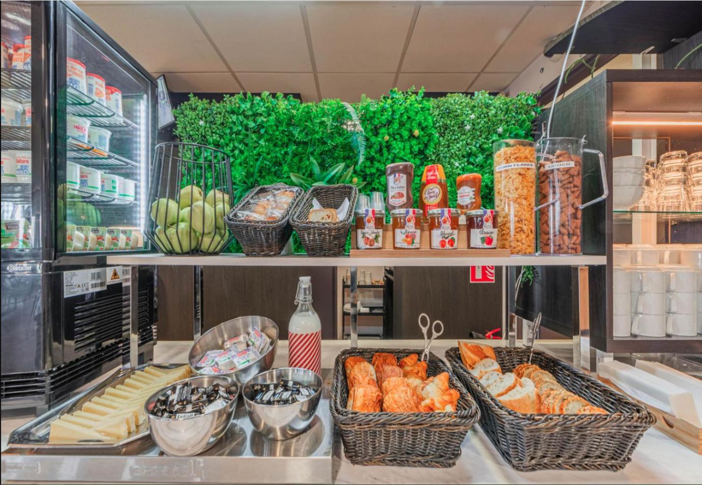 B&B Hotel Strasbourg Aeroport Holtzheim Luaran gambar