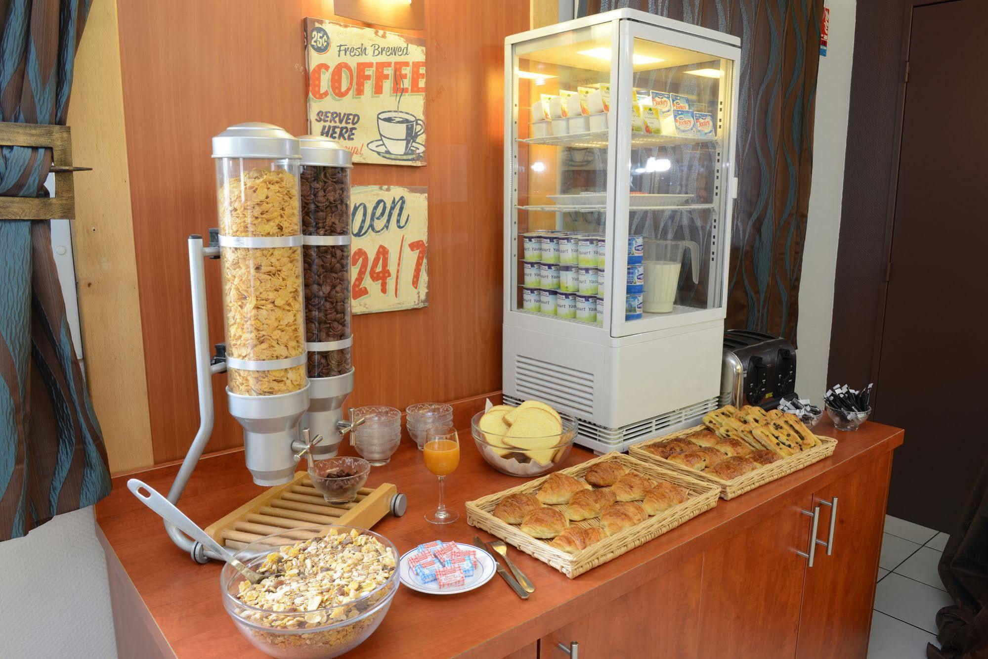 B&B Hotel Strasbourg Aeroport Holtzheim Luaran gambar